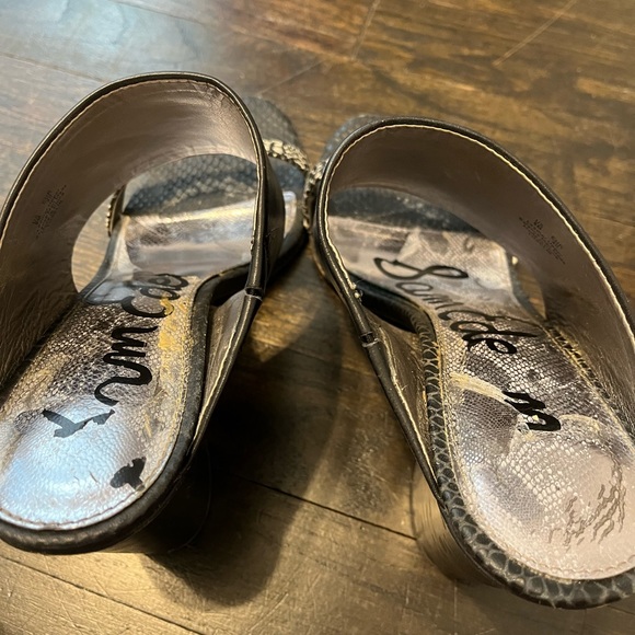 Sam Edelman Block Heel Pumps Black Snakeskin sz 9 - Picture 3 of 4